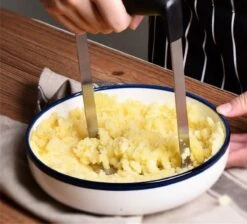 Aardappelstamper | Professioneel | Stamper | Pureestamper | Potato Masher | Pureerder | Stamppot Stamper | Matt Steel | Horizontale Handgreep | Professioneel | Ergonomische Handgreep | Handmatig | Vaatwasserbestendig -Merkloos Winkel 1200x1088 8