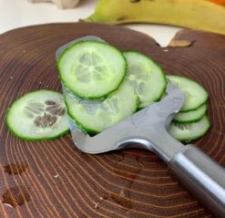 Kaasschaaf - Roestvrij Staal - Glanzend Zilver - Multifunctioneel - Duurzaam En Vaatwasserbestendig - Voor Jonge En Oude Kaas - Keukengerei - 21.5 X 7.3 X 1.9 Cm. -Merkloos Winkel 1200x1161 12