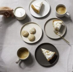 Gebaksbordjes - Taart Bordjes - 4 Stuks - Vaatwasser Bestendig - Keramiek - Wit - Beige - Bruin - Naturel -Merkloos Winkel 1200x1190 2