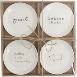 Bord Set Van 4 Stuks ø15cm . Met Tekst Geniet / Lekker/ Vandaag Is Mijn Lievelingsdag /hondje Gusta -Merkloos Winkel 1200x1194 13