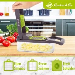 Gastro & Co® 8-Delige Mandoline - Multifunctionele Groentesnijder Inclusief Eiwitscheider & Schoonmaakborstel - Groente & Fruit Snijder - Julienne Keukensnijder - Keuken Snijmachine - Fruitsnijder - Uiensnijder - Patatsnijder - Frietsnijder -Merkloos Winkel 1200x1200 1479