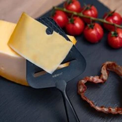 Boska Kaasschaaf Monaco+ Dark - Design Kaasschaaf - Kaasschaaf Voor Harde Kaas - Kaasschaaf Donker - RVS - Vaatwasserbestendige Kaasschaaf - Cadeautip - Keukengerei - Keuken Accessoires - 10 Jaar Garantie -Merkloos Winkel 1200x1200 1769