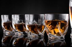 VDN Edam Whiskey Glazen Set Handgeblazen - 4 Whiskeyglazen – Tumbler - Loodvrij Kristal Glas -Merkloos Winkel 1200x784 10