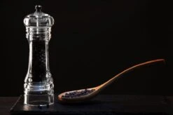 101Products Peper- & Zoutmolen Set - Acryl - Transparant - Verstelbare Maalgraad - Zeezout én Kruidenmixes -Merkloos Winkel 1200x795 7