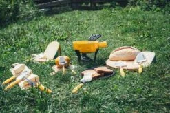 Boska Kaasschaaf Cheesy - Kaasschaaf Harde Kaas - Kaasschaaf Voor Oude Kaas - Groenteschaaf - Groentesnijder - Vaatwasserbestendig - Gele Kaasschaaf - Multifunctionele Kaasschaaf - RVS - Keukengerei - Keuken Accessoires - 10 Jaar Garantie -Merkloos Winkel 1200x799 64