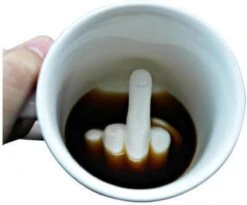 Merkloos Middelvinger Koffiemok - Grappig - Creatief - Perfect Cadeau - Humor - Thee - Melk - Keramiek -Merkloos Winkel 1200x997