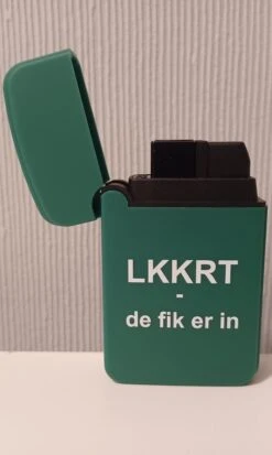 Unieke Originele Bedrukte Gasaanstekers Rotterdam - LKKRT - Rotterdam - 'de Fik Er In' - Bedrukte Gasaanstekers - Gasaanstekers - Gasaansteker - Aanstekers - Aansteker - Navulbare Aanstekers - Aansteker Gas - Straalvlam - Jet Flame - Torch Flame