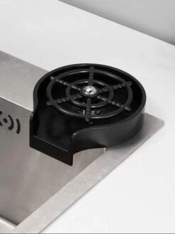 SFT Products Glazenspoeler LEEDS - Zwarte Spoelkraan Glazen - Horeca Spoelkraan - Beker Reiniger - Glazenspoeler Voor Aanrecht - Glazen Reiniger Aanrecht - Automatische Glazen Spoeler - Waterdruk Reiniger Voor Glazen - Glas Spoeler Bar -Merkloos Winkel 901x1200 1